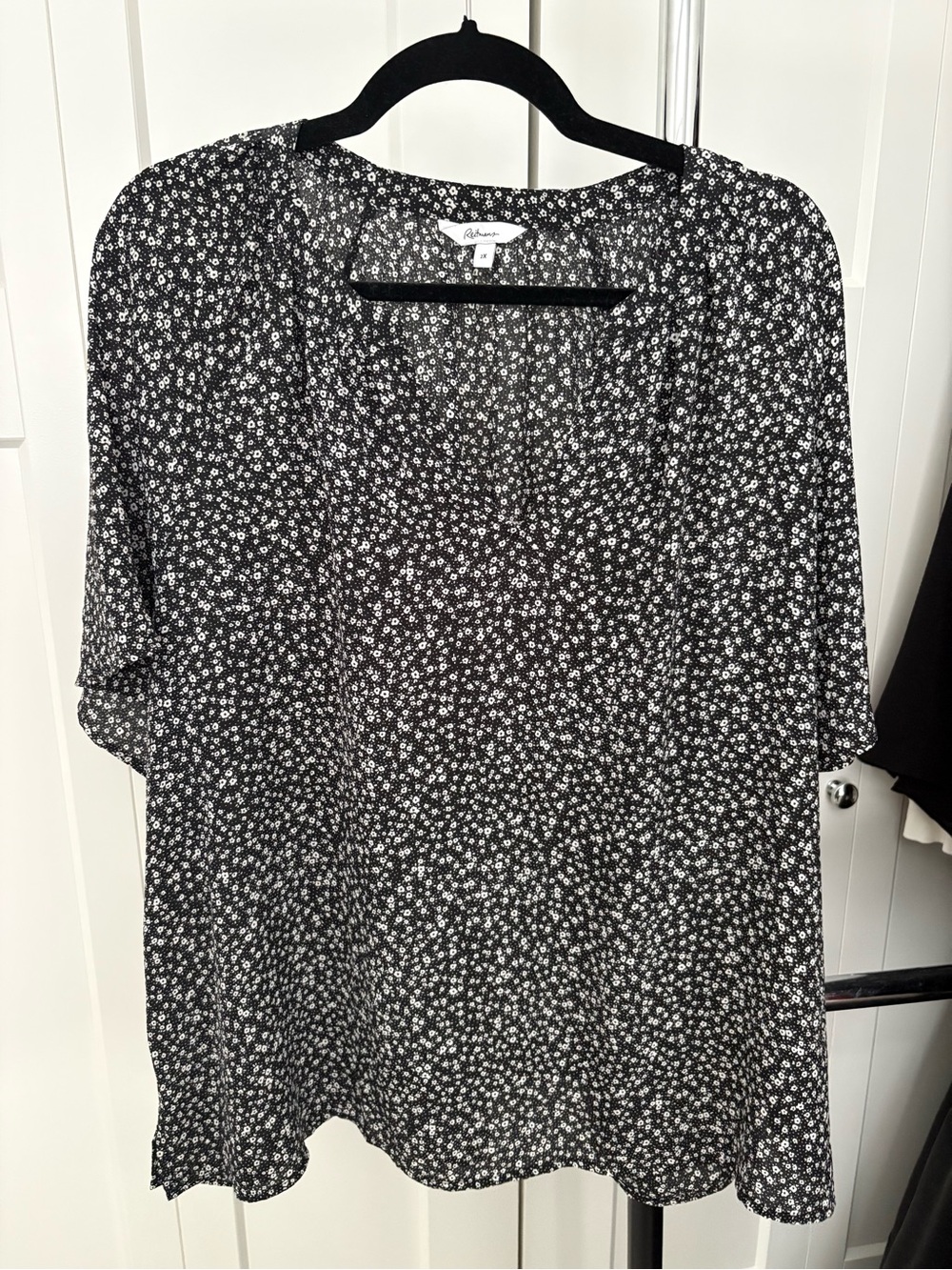 Black Floral Short-Sleeve Blouse